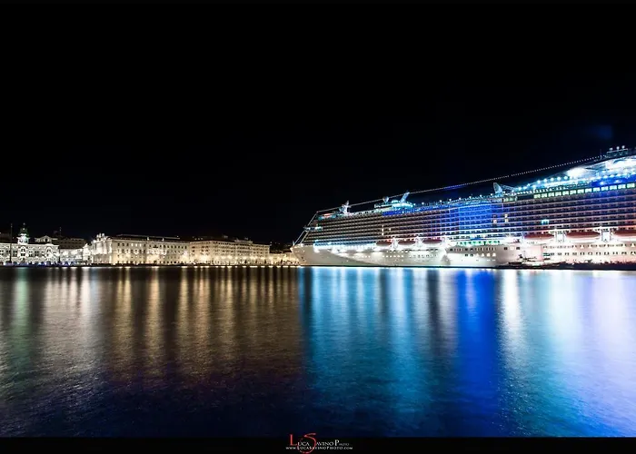The House Of Joy - Luminoso - Clima - Balcone Apartmán