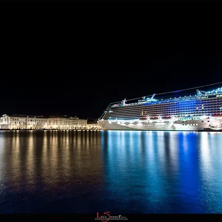 The House Of Joy - Luminoso - Clima - Balcone Apartamento